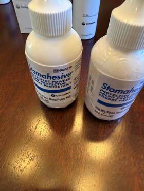 025510 Convatec 2 Stomahesive Protective Powder Brand New Exp 05/21/27