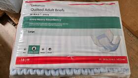 770774 Covidien Cardinal Health Wings Plus Quilted Adult Briefs Large 45ftft-58ftft 18 Ct 77074