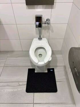 80.200-6 Hygomat Disposable Urinal Mats Time Monitor Non-slip Adhesive Case Of 6 C
