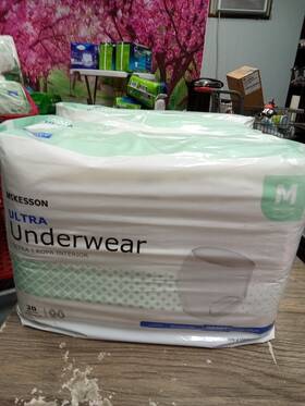 Mckesson 637390932651 Ultra Adult Underwear Pull-on M 32x44 Heavy Absorbency 782 Dt