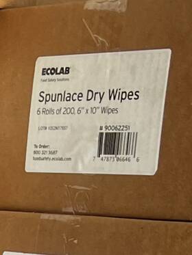 Medline 080196289205 Case Of 1200 6 Rolls 200 Ecolab Dry Wipes