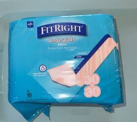 Medline 888277676087 Fitright Ultra Absorbent Underpad 30x30 Inch One Pack 10 Pads Total
