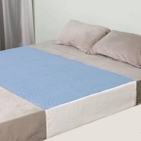 Bhma01340oblu00m0304 Outcreator Saddle Style Bed Pad With Tuck-in Sides Absorbent Waterproof Wash