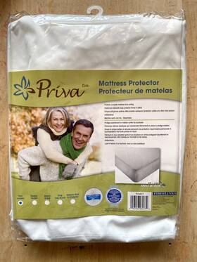 Priva 056156034772 Fitted Mattress Protector Waterproof Pad Twin Nip