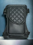 Vi Vante Zenith Motorcycle Leg Bag Unisex Black; Adjustable Quick Catch Magnets. Fixed Price $80.00.